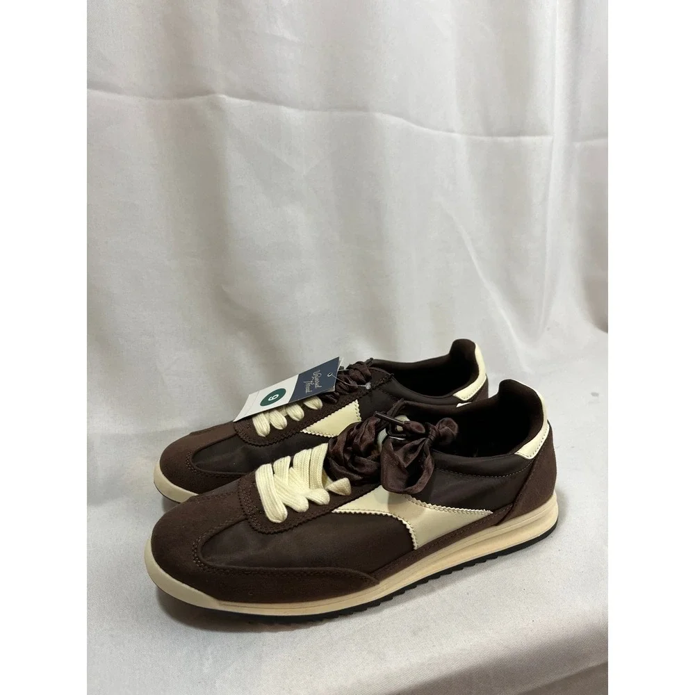 Universal Thread Women Brown Cream Retro Jogger Sneakers Low Top Size 9 NEW